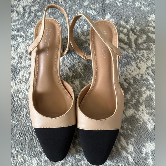 Heels - Picture 2 of 6